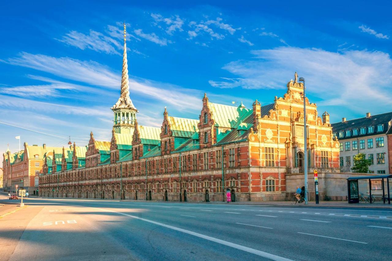 Lovely 3Br Manor Apartment 5 Min From Tivoli Gardens Copenhaga Exterior foto